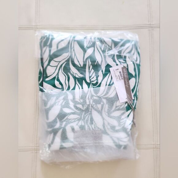 Slim Leg Crop Women's Pants - Picture 5 of 9